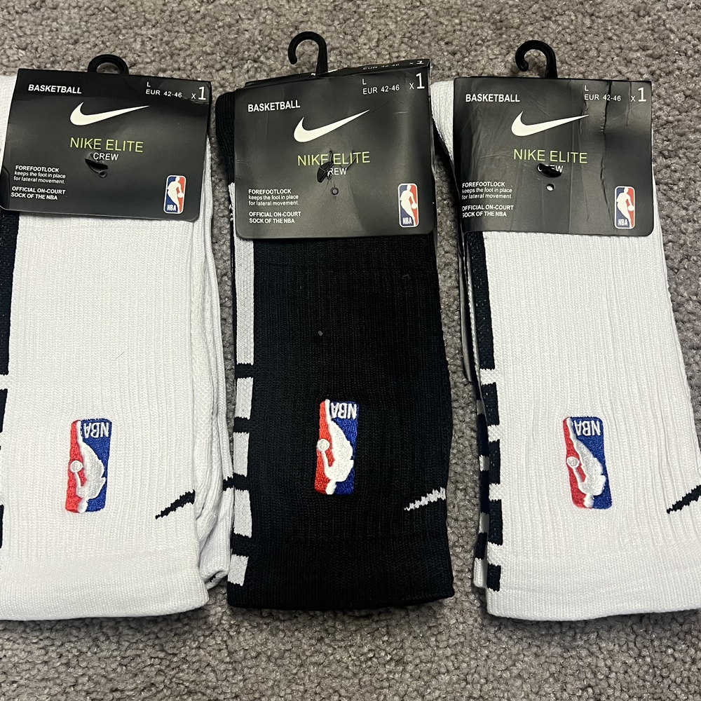 Nike Elite NBA Crew Socks - Black and White Mens Large 8-12